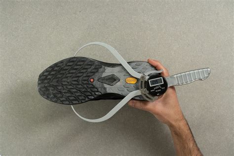 Cut in half: Kailas Phantom 3.0 Review | RunRepeat