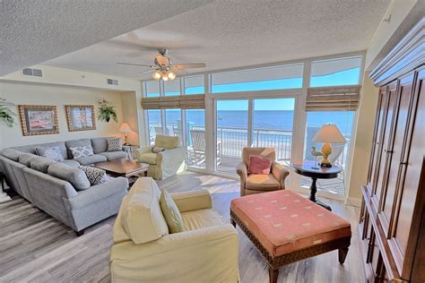 Huge 5 Bedroom Oceanfront Condo Huge Balcony Amazing Views 3 Pools