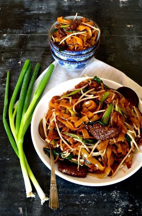 Beef Chow Fun Rice Noodles Recipe Easy Dessert