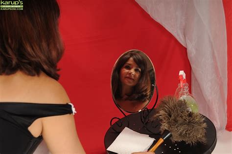 Busty Mature Maid In Black Nylons Revealing Her Inviting Pussy CoedCherry