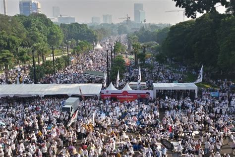 Menurut Hrs Ini 10 Alasan Memilih Prabowo Sandi Republika Online