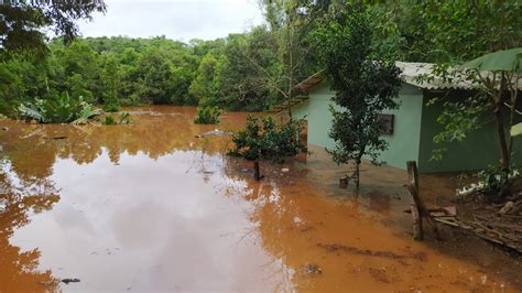 Rio Uruguai Atinge Metros Acima Do N Vel Normal E Causa Transtornos