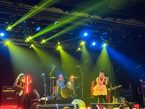 Bikini Kill volta 30 anos no tempo em seu segundo show em São Paulo Hits Perdidos