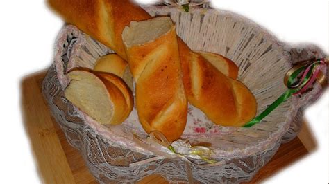 Багет с чесноком - YouTube