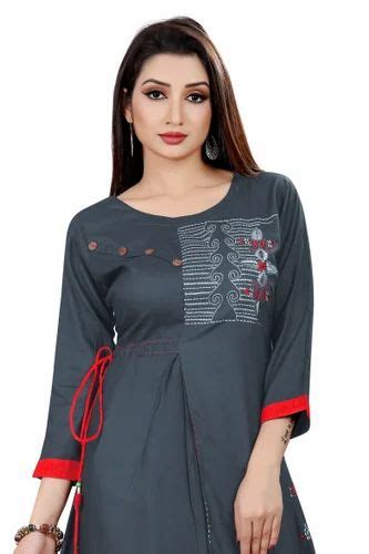 Women Xxl And L Jain Trendz Grey Rayon Party Wear Gown At Rs 949 In Surat