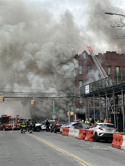 Fire Breaks Out At Apartment Building Near The Offices Of Tnh Vid