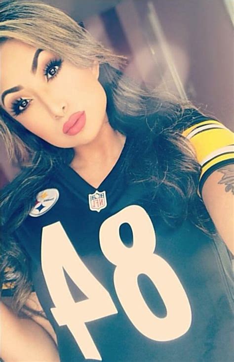 Pin De Enrique En Steelers Women Chicas Guapas Chicas Que Guapo