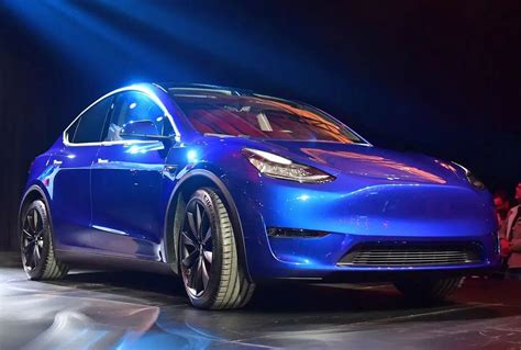 Das Elektrische Tesla Model Y Wird Zum Meistverkauften Auto Der Welt