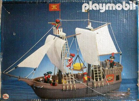 Playmobil Set: 23.55.0-trol - pirate ship - Klickypedia