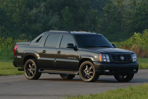 2003 Cadillac Escalade EXT Image. Photo 7 of 9