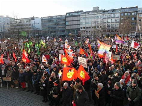 Nach Demo In Braunschweig Wir Sind Gegen Hass Und Hetze