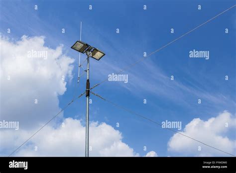 External Antenna Hi Res Stock Photography And Images Alamy