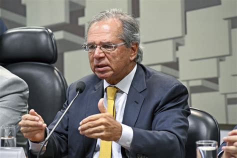 Após Declaração Sobre Ai 5 Guedes Fala Em Praticar Uma Democracia