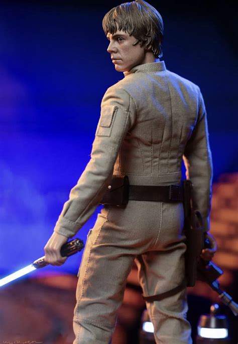 Hot Toys DX DX Bespin Luke Skywalker Regular And Exclusive Versions Page