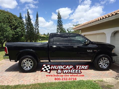 2015 Dodge Ram 1500 Laramie W 20 KMC XD Series Badlands XD779 Chrome