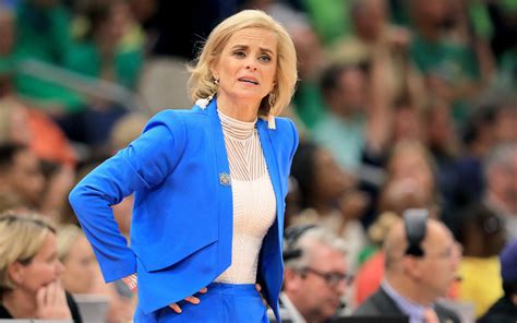 Kim Mulkey leaves Baylor for LSU - WQKT 104.5 the River | Wooster Ohio