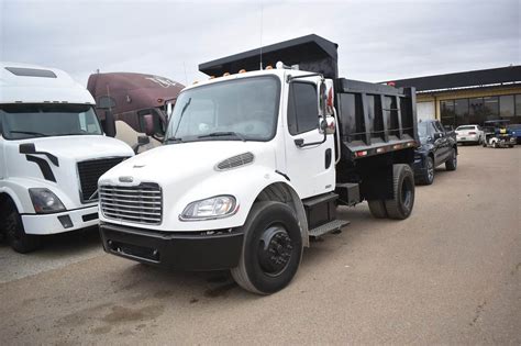 2005 Freightliner M2 106 Single Axle Dump Truck Caterpillar 230hp 6 Speed Manual 10 Dump