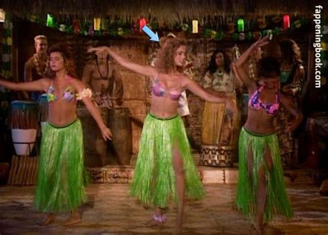 Elizabeth Berkley Nude OnlyFans Leaks Fappening FappeningBook