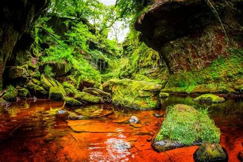 The Story Of Creepy Devils Pulpit Rock And Blood Red River That