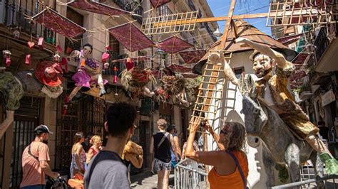 Lista Con Las Calles Premiadas En Las Fiestas De Gracia De Barcelona