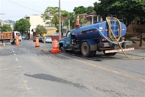 Rompimento De Adutora Afeta Abastecimento De Gua Em Bairros De Piedade