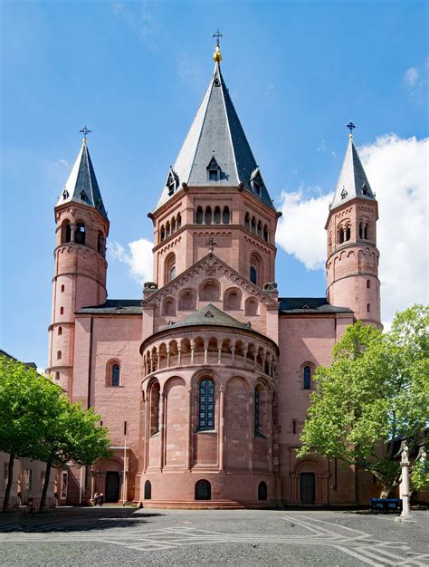 Mainz Cathedral, Mainz, Germany 2 - YourAmazingPlaces.com