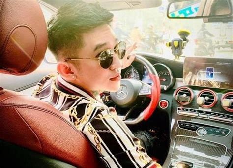 Hoàng tử Gió qua đời Từ hot boy Hàn Quốc đến giang hồ mạng trượt dài trong phốt Hot KOLs