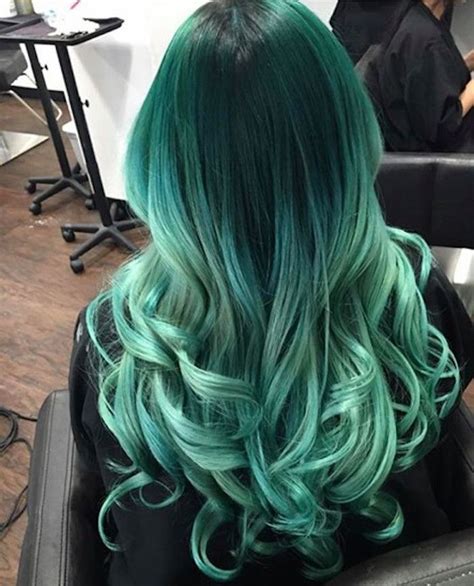 All The Pretty Ways To Rock Mint Green Hair Fashionisers© Mint Green Hair Mint Hair Color