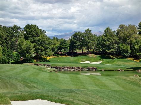 Shadow Creek Golf Club (North Las Vegas, Nevada) | GolfCourseGurus