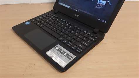 Acer Aspire Es Intel N Ram Gb Hdd Gb Layar In Slim