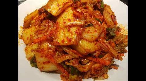 Easy Recipe How To Make Cabbage Kimchi Youtube