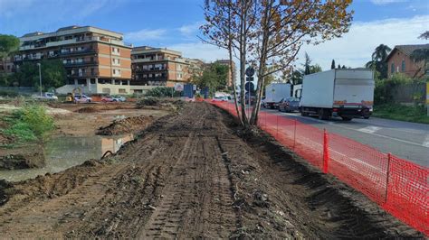 Al Via Lampliamento Della Tiburtina Da San Basilio In Direzione Tivoli