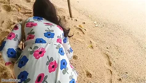Sri Lankan Hot Outdoor Sex Teen Couple Risky Amateur Porn Xhamster