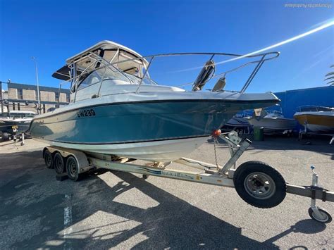 Century 2600 Walkaround Fiberglass Boat For Sale Waa2