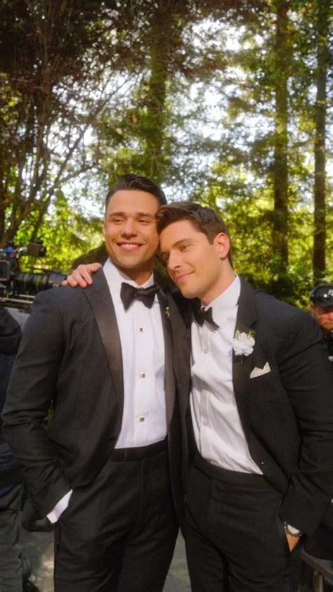 Tarlos Wedding Cute Gay Couples Lone Star Star Beauty