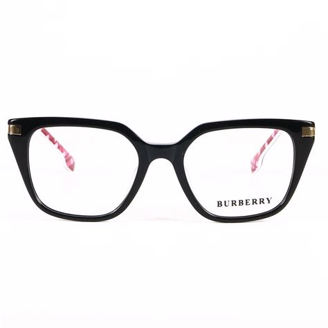 Các mẫu gọng kính Hot Trend mới nhất được giới trẻ săn đón