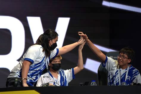 Msc Rsg Ph Outclasses Orange Esports Abs Cbn News