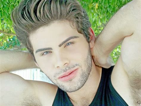 Puberdade GAY Garotões e suas axilas amadoras