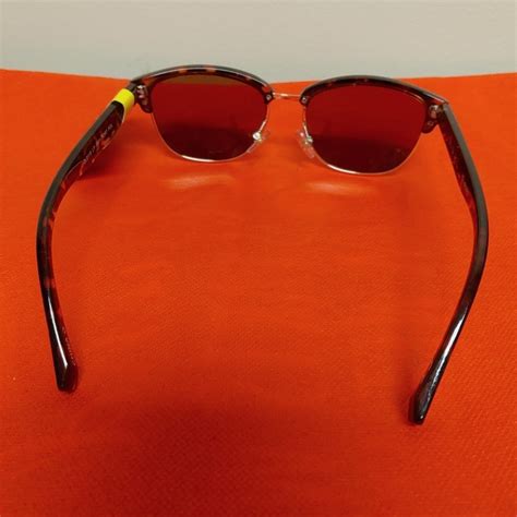 Foster Grant Accessories Foster Grant Sunglasses Wire Front Frame With Plastic Arms