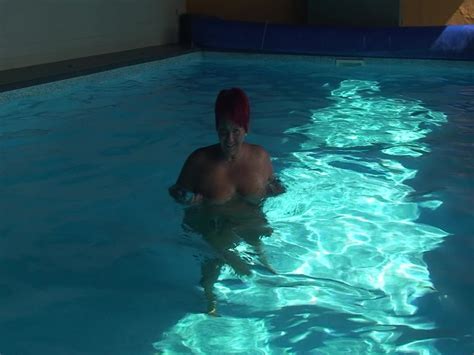 Naked Swim In The Pool Pics Xhamster
