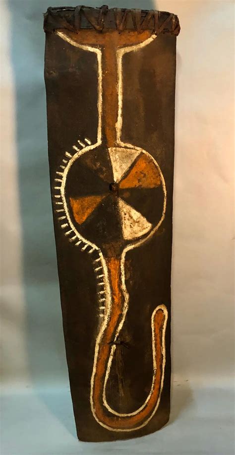 Bid Now War Shield Fore People Eastern Highlands Papua New Guinea