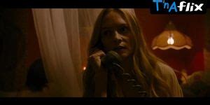 Heather Graham Breasts Lesbian Scene In Wetlands Tnaflix