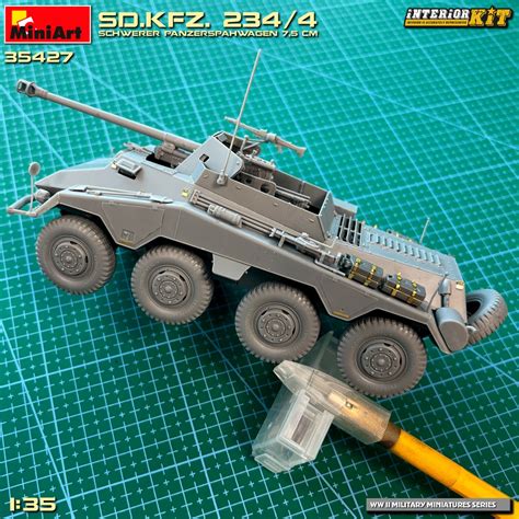 35427 Sd Kfz 234 4 SCHWERER PANZERSPÄHWAGEN 7 5 cm INTERIOR KIT Miniart