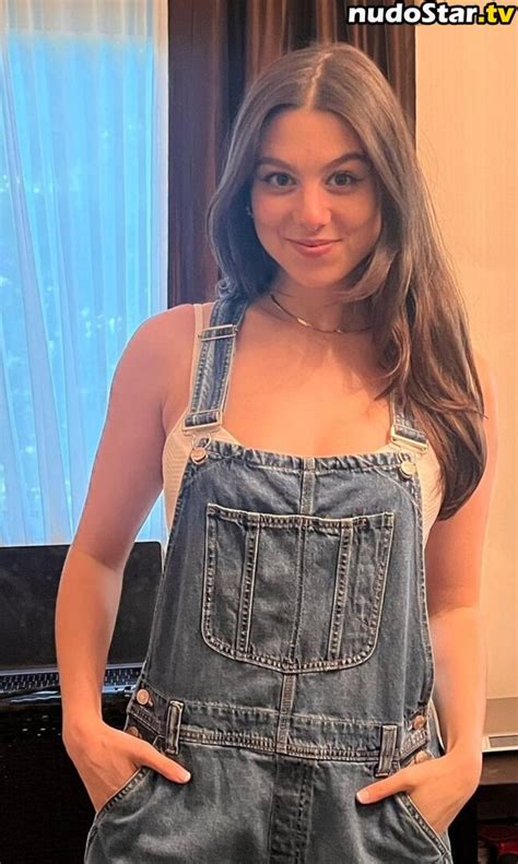 Kira Kosarin Kirakosarin Nude Onlyfans Photo Nudostar Tv