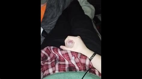 Femboy 和自己玩 Pornhub Gay