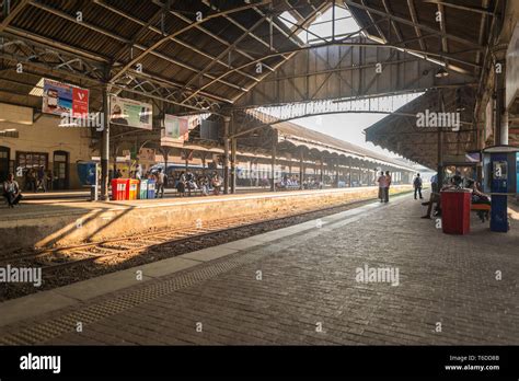 The Major Train Station Colombo Fort Sri Lanka Stock Photo Alamy