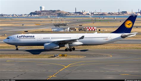 D AIKM Lufthansa Airbus A330 343 Photo By OMGcat ID 1461980