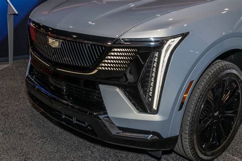 2025 Cadillac Escalade IQ Up Close More Lyriq XL Than Escalade EV