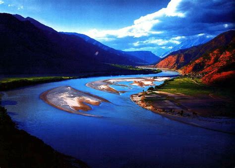 Top 10 Rivers in China | China Whisper