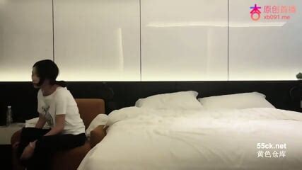 今天约的妹妹吃肉棒像吃冰棒一样洪七Big Tits Asian Amateur